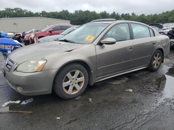  Salvage Nissan Altima