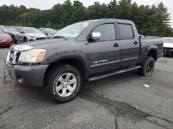  Salvage Nissan Titan