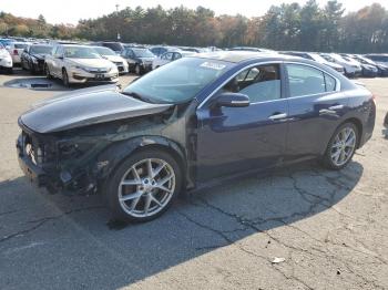  Salvage Nissan Maxima