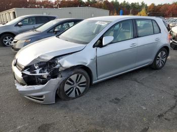  Salvage Volkswagen Golf