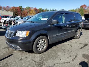  Salvage Chrysler Minivan