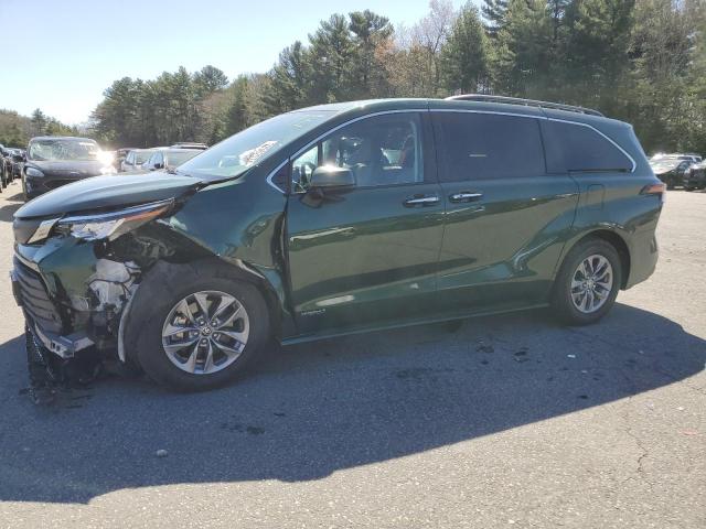  Salvage Toyota Sienna