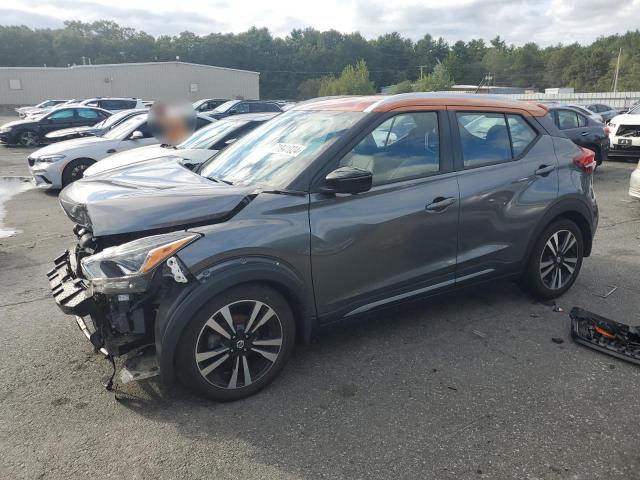  Salvage Nissan Kicks