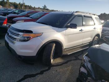  Salvage Ford Explorer