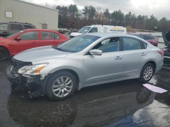  Salvage Nissan Altima