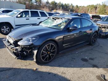  Salvage Porsche Panamera