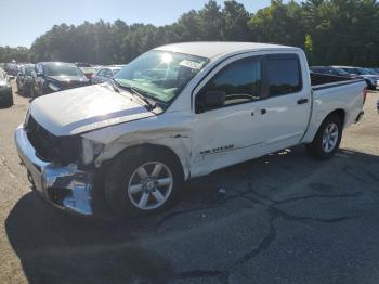  Salvage Nissan Titan