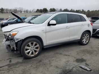  Salvage Mitsubishi Outlander