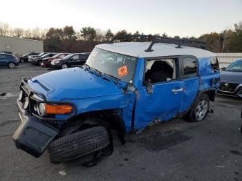  Salvage Toyota FJ Cruiser