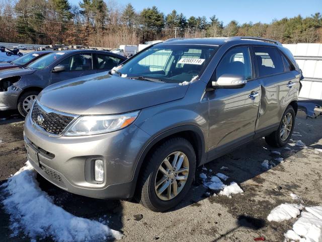  Salvage Kia Sorento