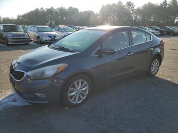  Salvage Kia Forte