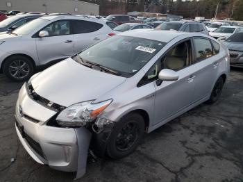  Salvage Toyota Prius