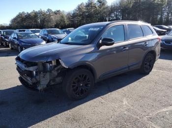  Salvage Mitsubishi Outlander