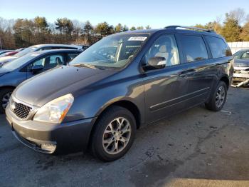  Salvage Kia Sedona