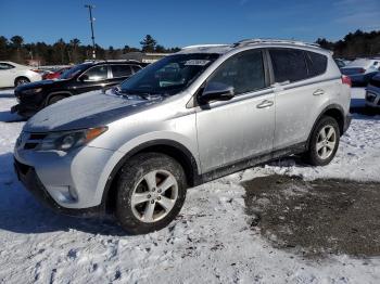  Salvage Toyota RAV4