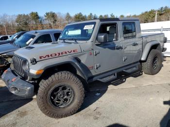  Salvage Jeep Gladiator