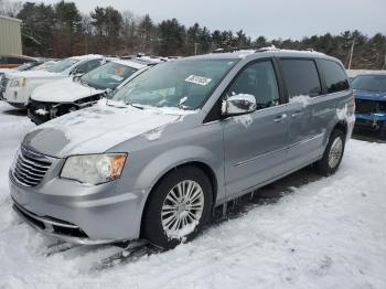  Salvage Chrysler Minivan