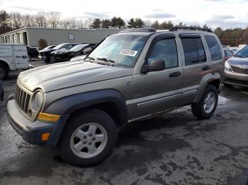  Salvage Jeep Liberty