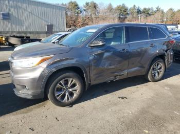  Salvage Toyota Highlander