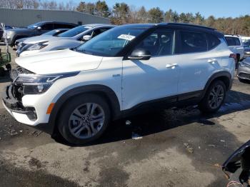  Salvage Kia Seltos