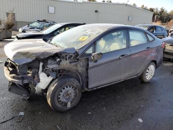  Salvage Ford Fiesta