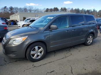  Salvage Volkswagen Routan