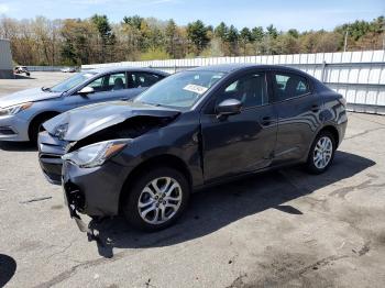  Salvage Toyota Yaris
