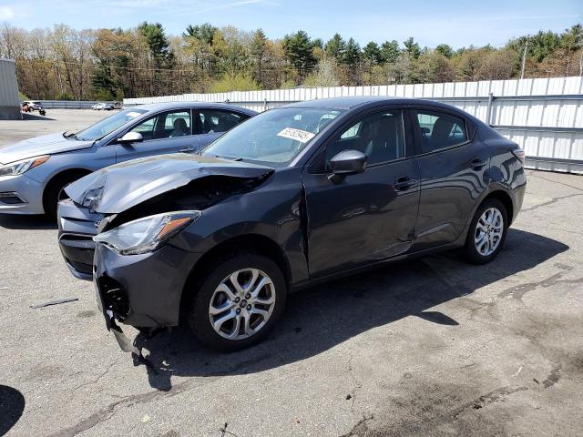  Salvage Toyota Yaris