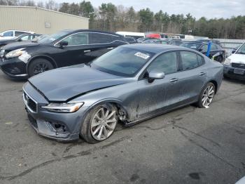  Salvage Volvo S60