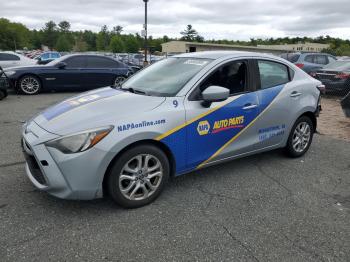  Salvage Toyota Yaris