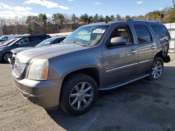  Salvage GMC Yukon
