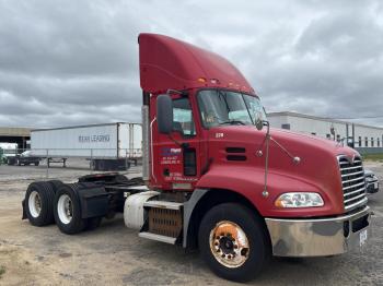  Salvage Mack 600 Cxu600