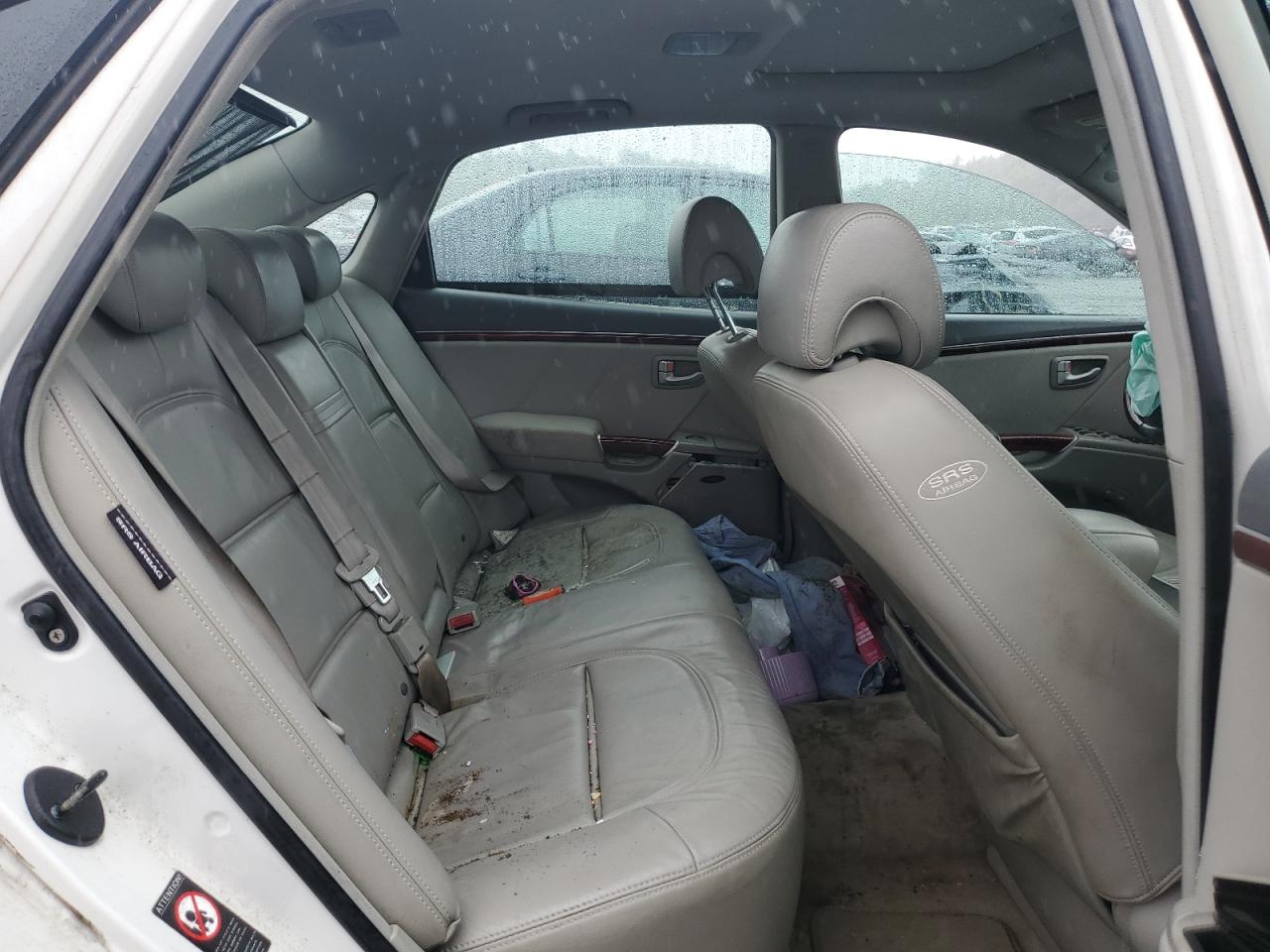 Hyundai Azera Se Image 8