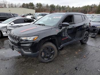  Salvage Jeep Compass