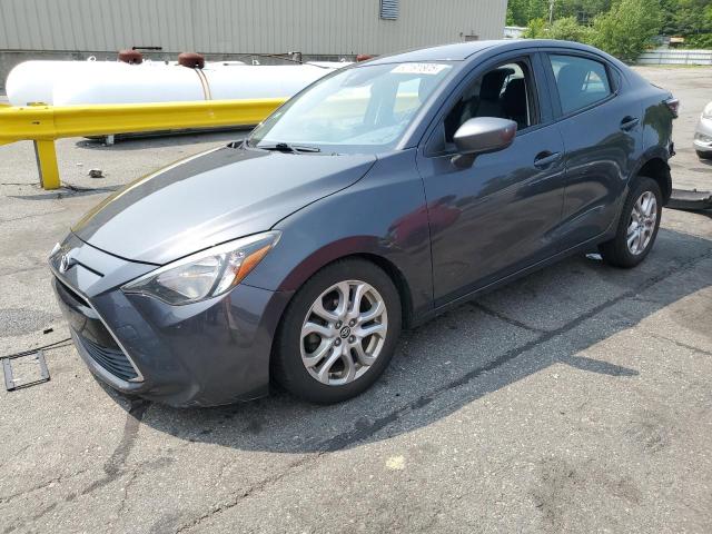  Salvage Toyota Yaris