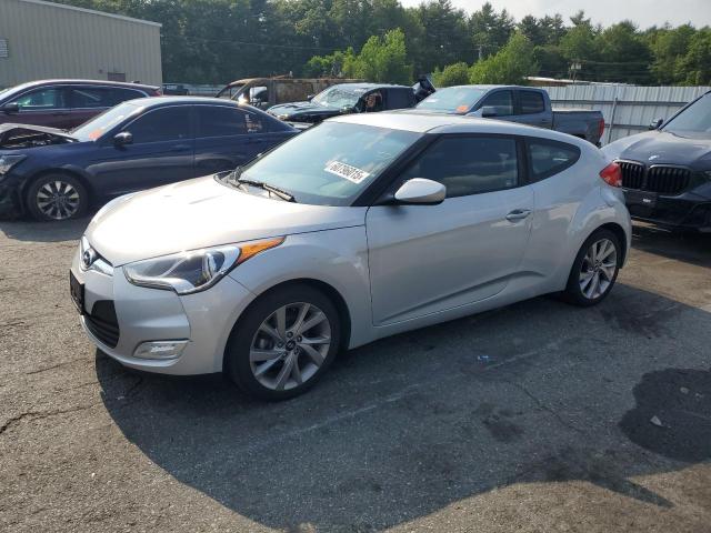  Salvage Hyundai VELOSTER