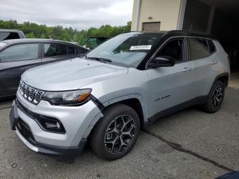  Salvage Jeep Compass