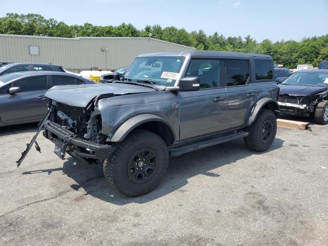  Salvage Ford Bronco