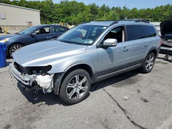  Salvage Volvo XC70