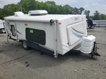  Salvage Hilo Trailer