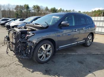  Salvage Nissan Pathfinder