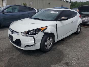  Salvage Hyundai VELOSTER