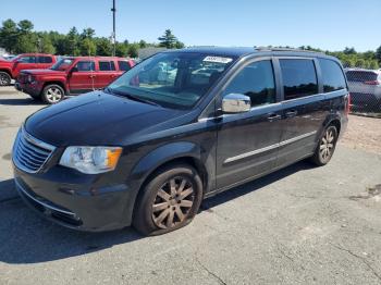  Salvage Chrysler Minivan