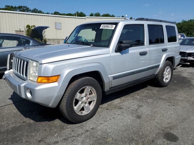  Salvage Jeep Commander