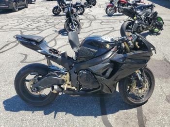  Salvage Suzuki Gsx750