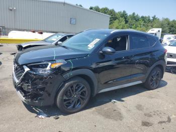  Salvage Hyundai TUCSON