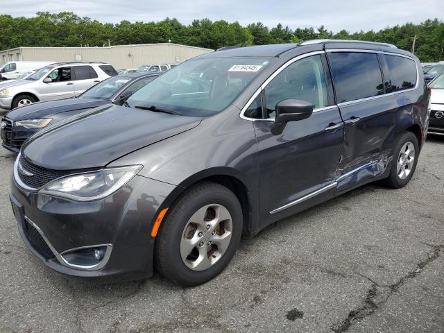  Salvage Chrysler Pacifica