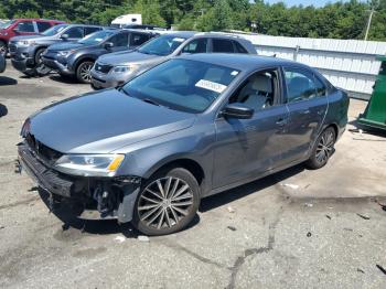  Salvage Volkswagen Jetta