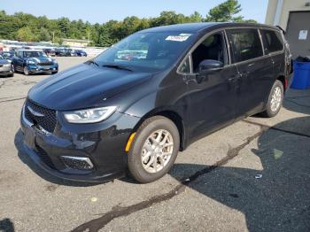  Salvage Chrysler Pacifica