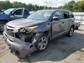  Salvage Toyota Highlander